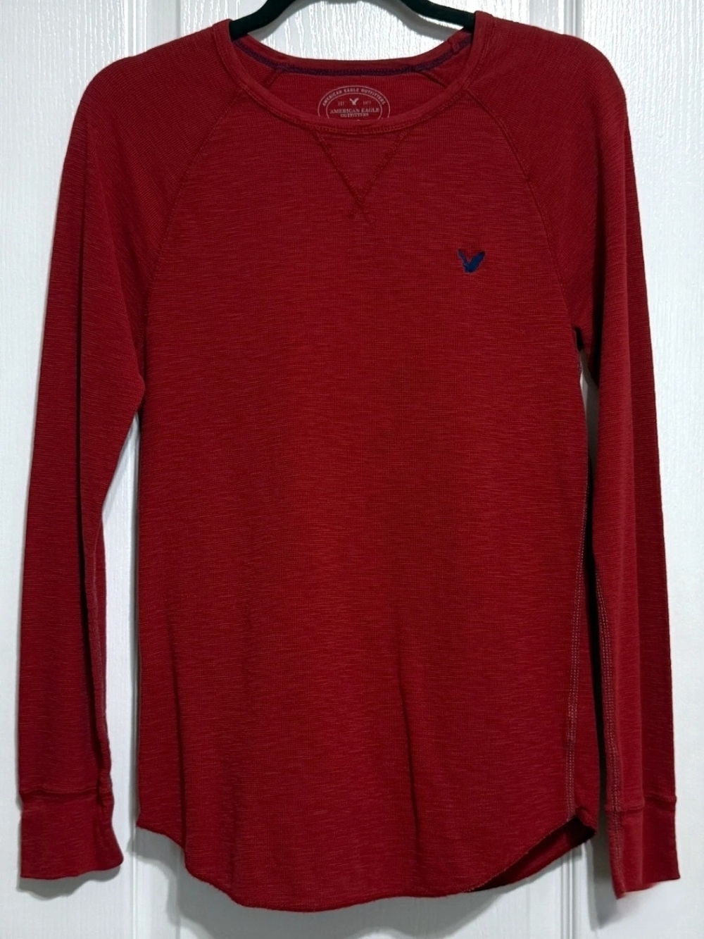 American Eagle Outfitters Men’s Red Long Sleeve Thermal Tee with Blue Logo